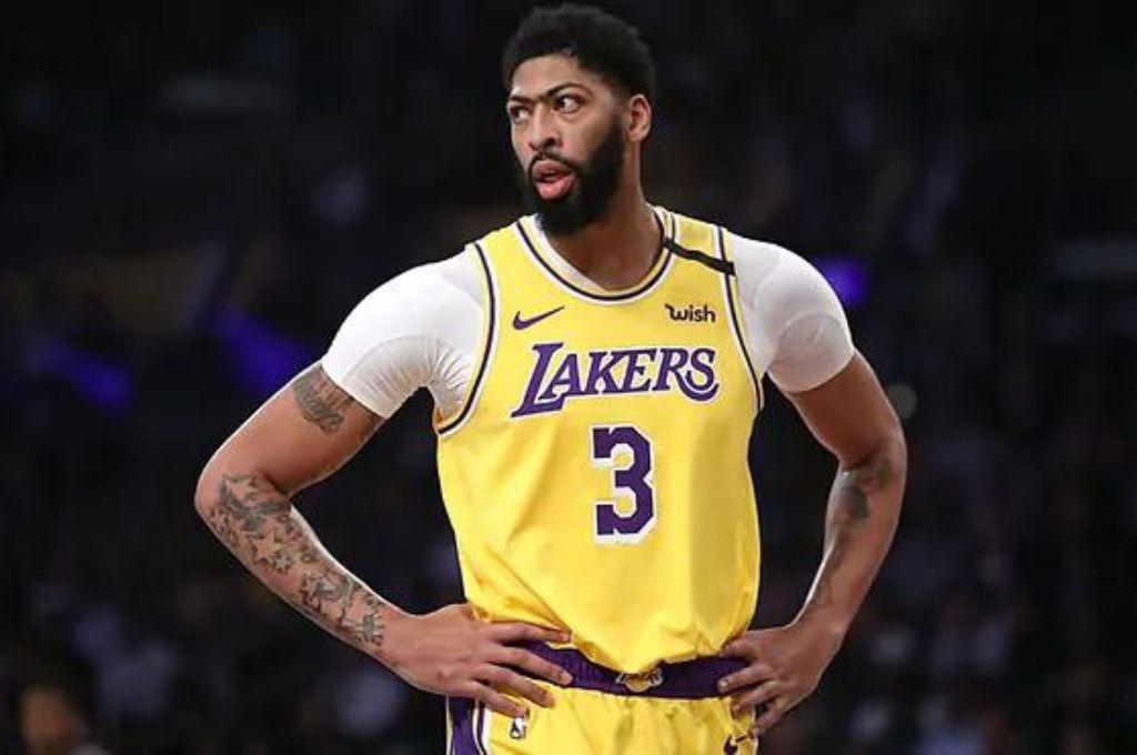 ¡La estrella de la NBA podría tener nuevo destino! Los Lakers se plantean el traspaso de Anthony Davis