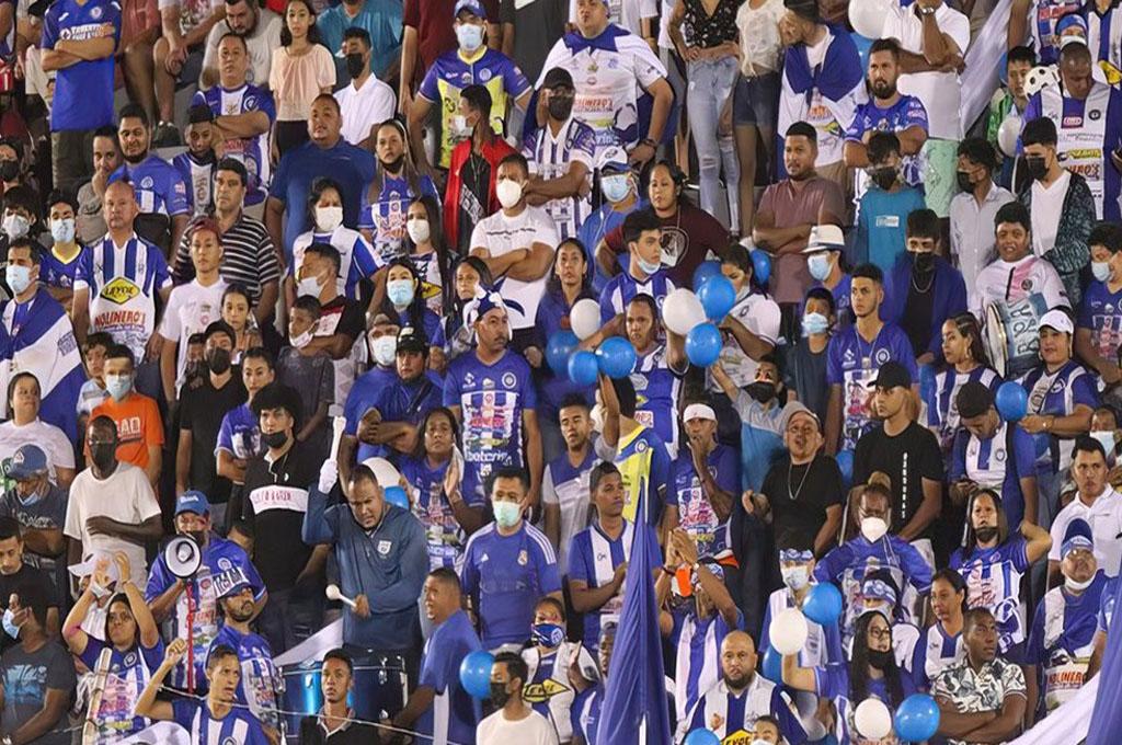 ¡Suspendido! Victoria vs Honduras Progreso se juega hasta mañana a las 4.00pm por falta de fluido eléctrico en La Ceiba