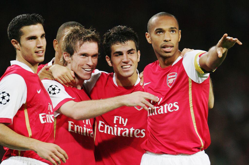 Jugó con Emilio Izaguirre en el Celtic, Wenger lo tuvo en el Arsenal de Henry y ahora está en prisión preventiva