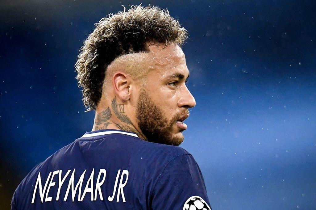 Bombazo en Francia: El PSG sorprende y le pone precio de salida al brasileño Neymar