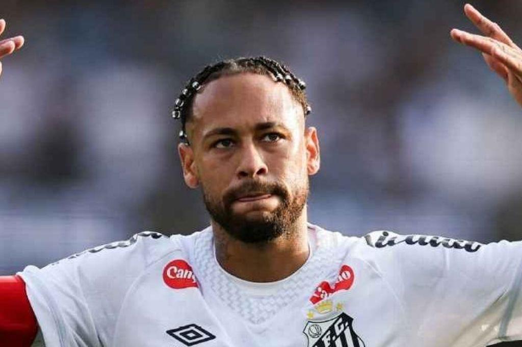 Ex portero del PSG revela lo que nadie sabía de Neymar y quedó asustado al conocerlo: Fui al baño; pero con la puerta abierta