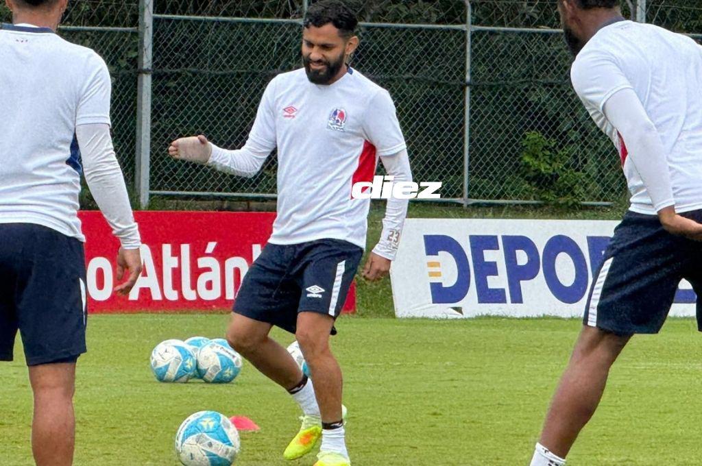 Olimpia vs Marathón: tremendo abrazo de Espinel, futbolista usa vendaje para llegar a la final y otro se ausenta del entreno