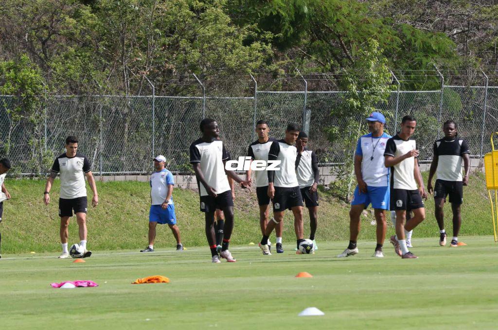 ¿Hará variantes? Eduardo Espinel busca su primer título con el Olimpia y así quieren vencer a Real España