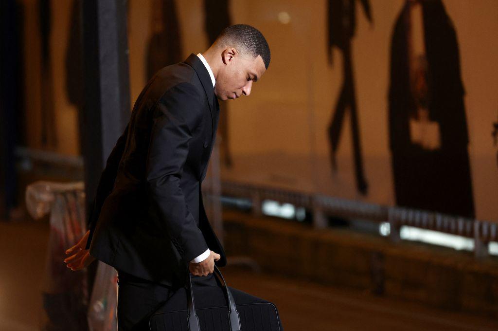 Mbappé se despidió de sus compañeros del PSG en el entrenamiento: ¿A qué equipo les dijo que va?