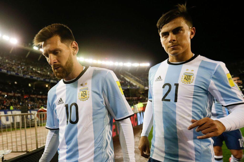 OFICIAL: No fue convocado con Argentina y se confirma que se pierde toda la temporada con su club: Es el camino correcto