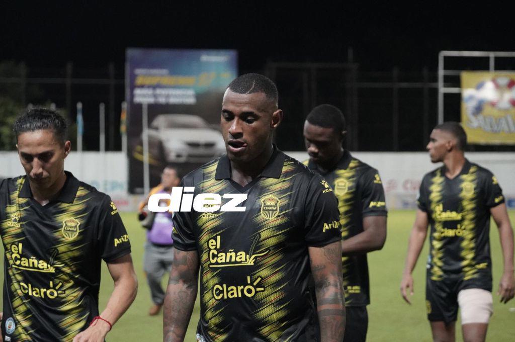 No se vio en TV: afición de Real España le grita de todo a sus jugadores y la celebración de Motagua tras el triunfo