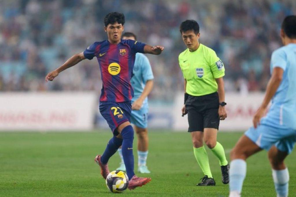 Flick activa la trampa y llora la lesión de una figura del Barca, Yamal hace escándalo en Corea y ¿Quién es Dro Fernández?