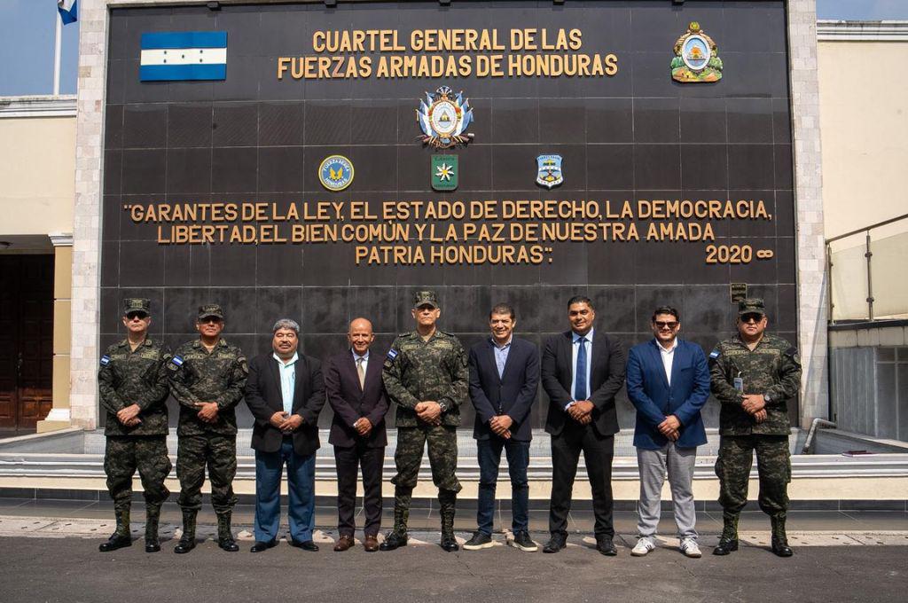OPPDH fortalece alianza estratégica con las Fuerzas Armadas de Honduras en beneficio del periodismo deportivo
