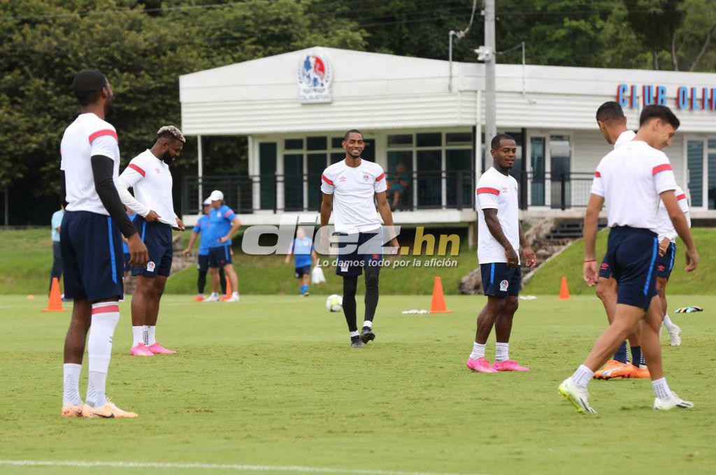 Así fue el último entrenamiento del Olimpia previo al clásico ante Motagua: ¿Cómo está Pedro Troglio tras el castigo?