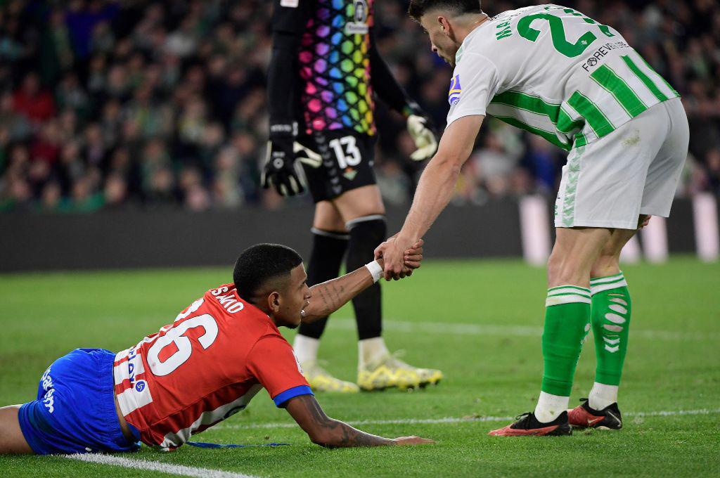 Girona se cae en el cierre del 2023 ante el Betis y deja el liderato de LaLiga de España en manos del Real Madrid