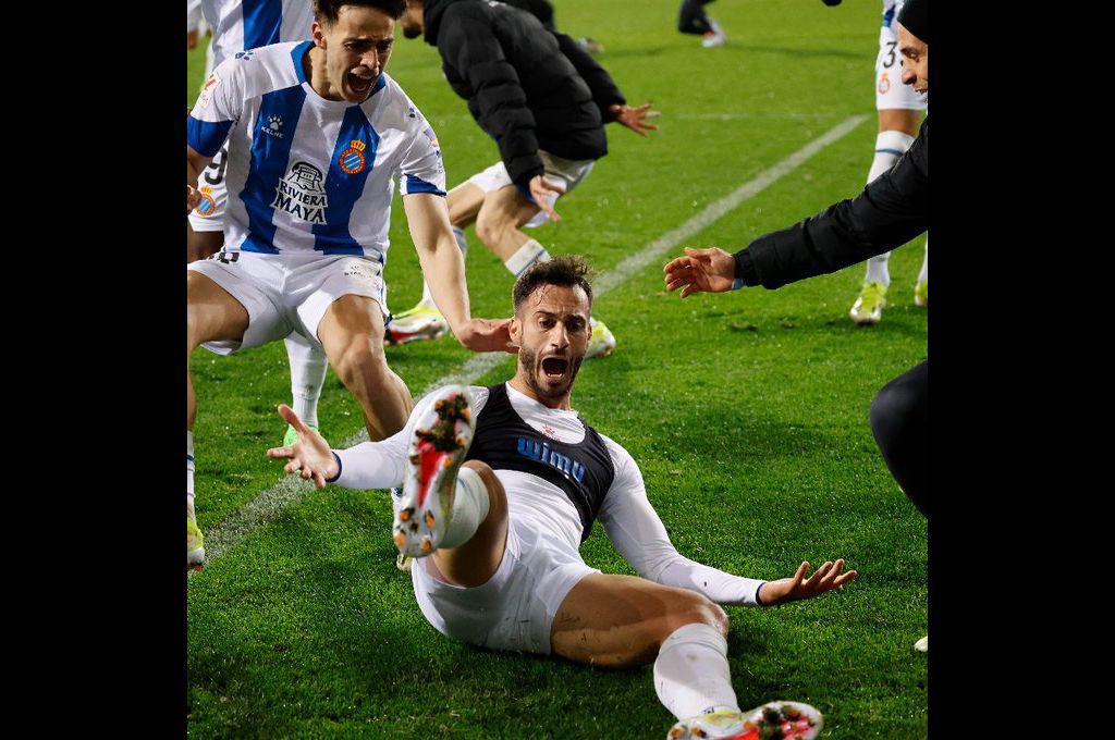 Nico Williams asegura su futuro, Madrid confirma baja y Vini rechaza oferta multimillonaria; Barcelona inscribe tres jugadores