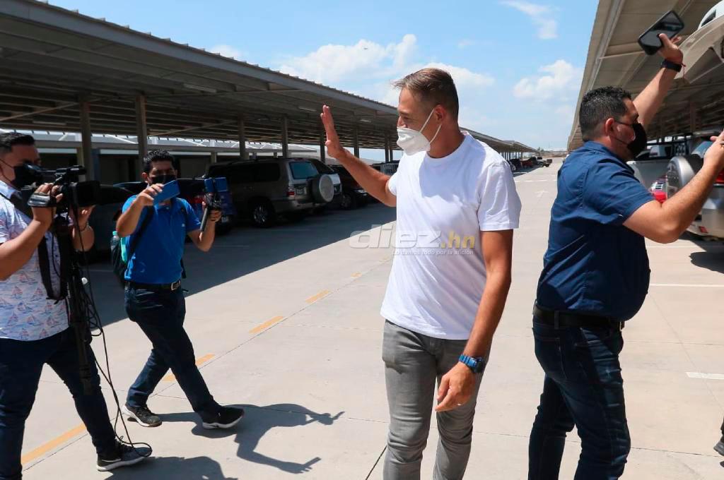 ¡Ya comanda el Nido! Así fue el primer día de Hernán “La Tota” Medina como entrenador del Motagua: dirigió el entrenamiento
