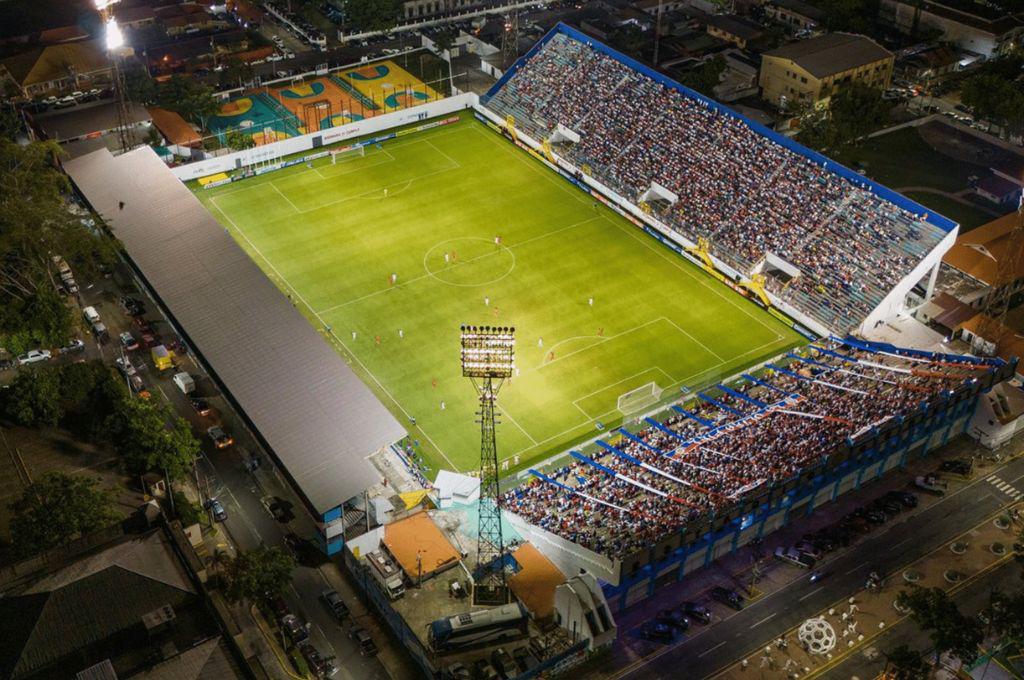 “Salió barato”: la reacción de la prensa hondureña y mexicana al castigo que recibió la ‘H’ tras lo acontecido con Javier Aguirre