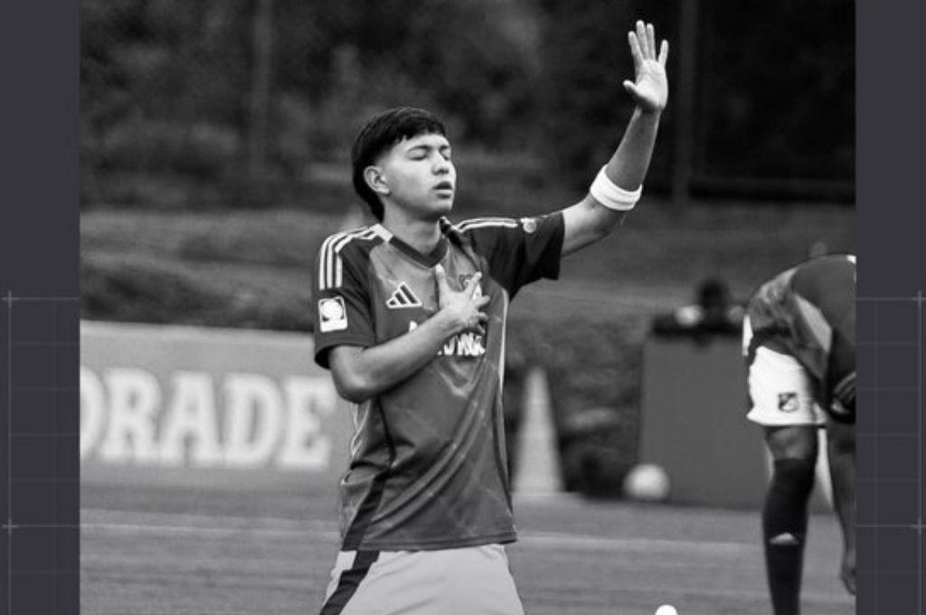 Falcao lamenta la muerte de su compañero: promesa del fútbol fallece en pleno partido y se revela la razón