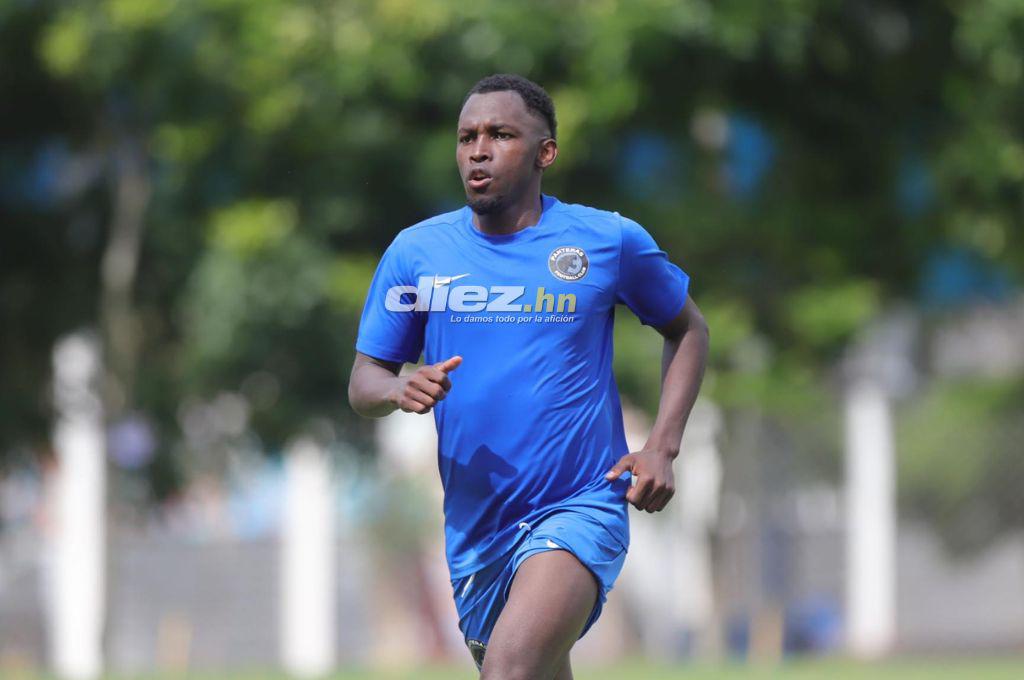 Alberth Elis ilusiona con el regreso al fútbol profesional: Así se entrena meses después de fracturarse el cráneo