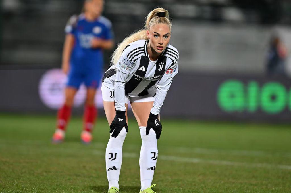 ¡Soltera! La jugadora más sexy del mundo ha terminado su relación y revelan el motivo: Ella quiere quedarse, pero él...