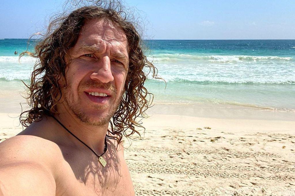 ¡Intacto y como una roca! El impresionante físico de Carles Puyol a sus 45 años: su hermosa esposa y ¿Qué deporte práctica?
