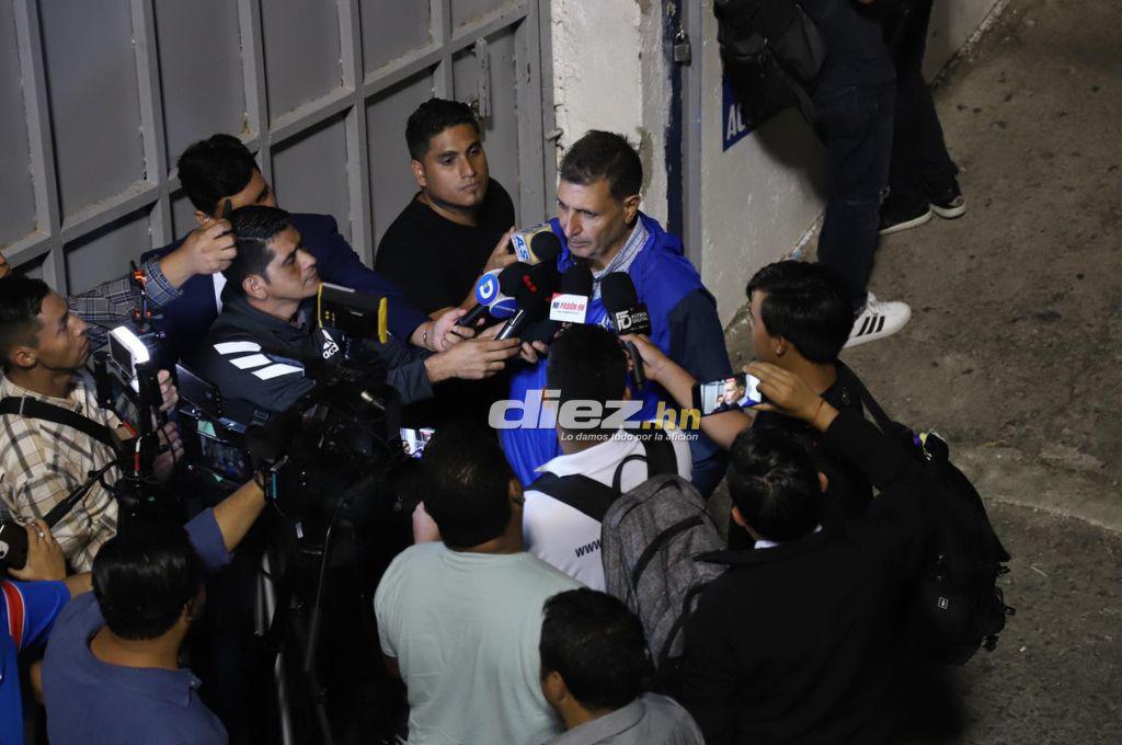 La charla de Rueda con Luis Palma y David Ruiz cambia de “look”: El último entrenamiento de Honduras de cara al choque con México