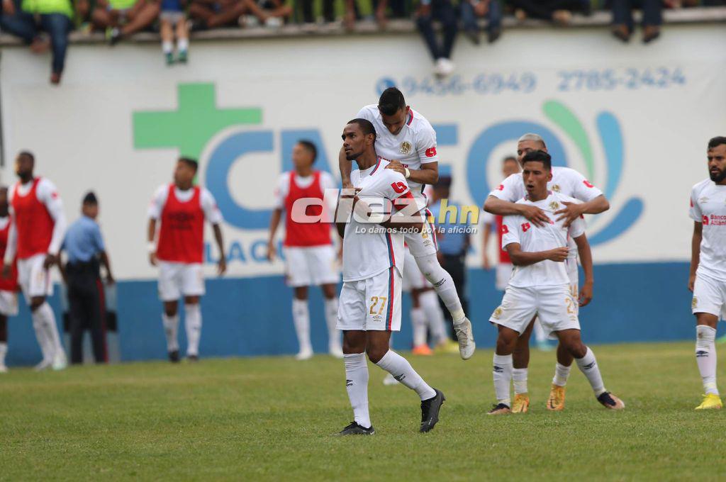 Las otras fotos que dejó la final Potros vs Olimpia: El jugador que se perdería la final de vuelta y la frustración del “Mango” Sánchez