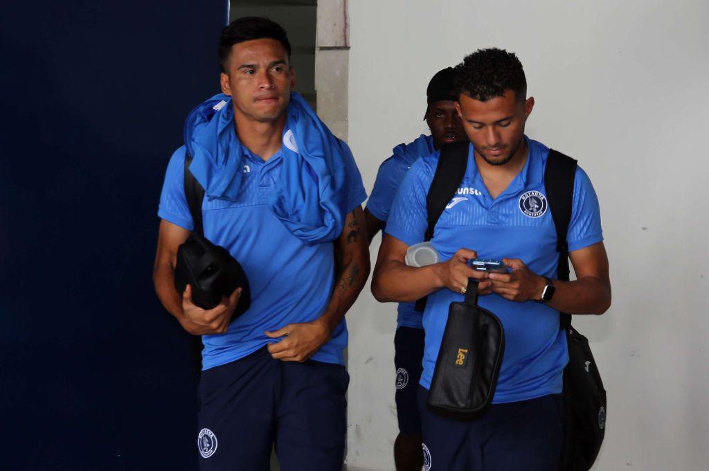 Motagua regresa a Honduras golpeado y en silencio tras la goleada recibida por el Saprissa en Costa Rica