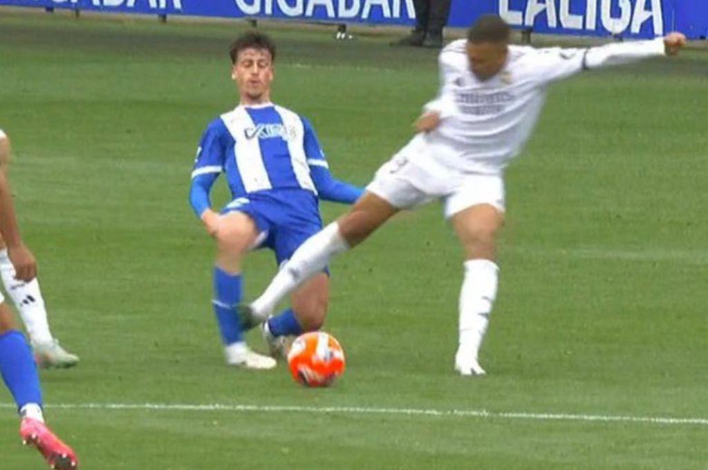 Le 'desearon' la muerte a jugador del Real Madrid, el nuevo vicio de Ancelotti y la terrible entrada que le costó la roja a Mbappé