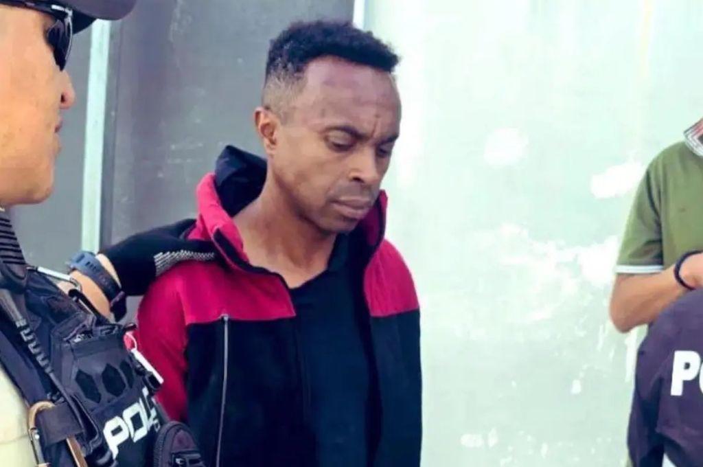 Mundialista es arrestado por robarse celulares y computadoras: fue atrapado con una subametralladora