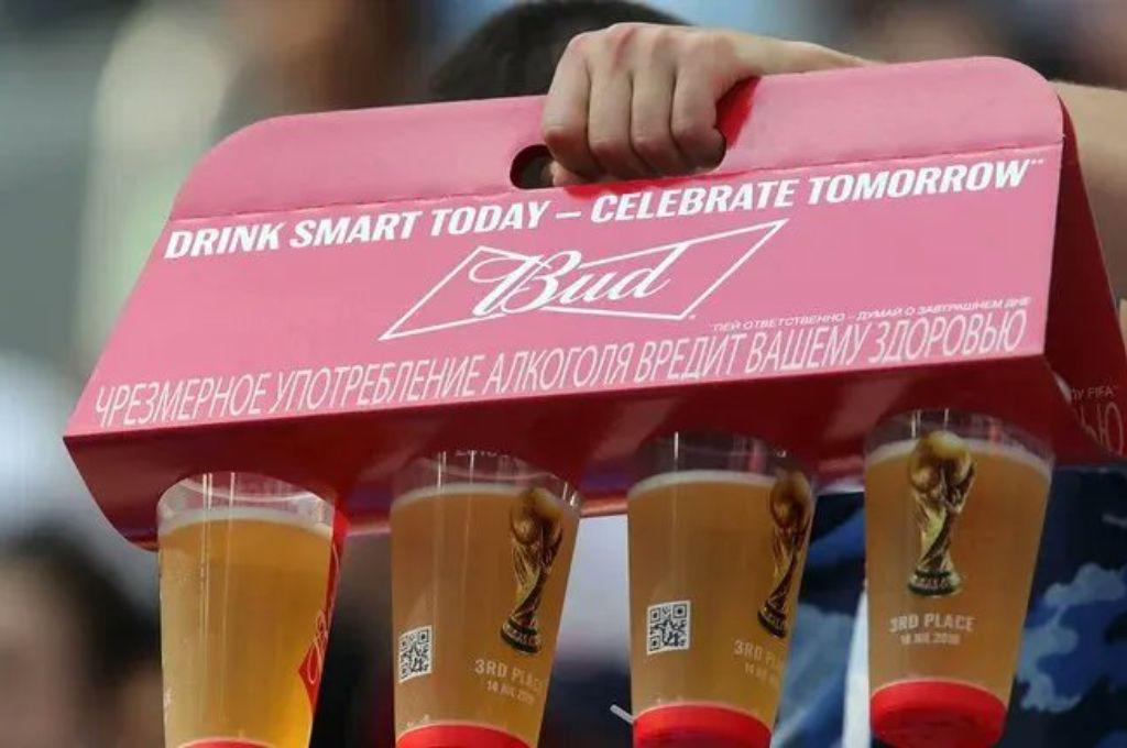 ¡Qatar está raro! A dos días del inicio del Mundial se prohíbe la venta de alcohol alrededor de los estadios