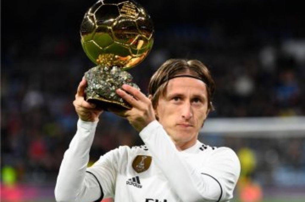 Luka Modric hace arder a todo el Real Madrid y cede el Balón de Oro: No lo dudé ni un segundo