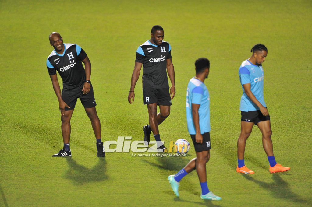 Suazo y Maynor dieron clases a los jóvenes: ¿Qué estuvo entrenando el ‘Choco’? y quién se llevó el baile en el rondo en el Chelato Uclés