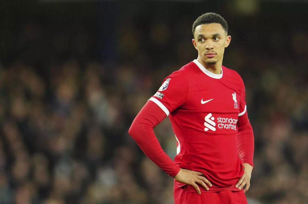 Flick y Ancelotti oficializan bajas en el Barcelona y Real Madrid; y el fichaje bomba del United por 50 millones