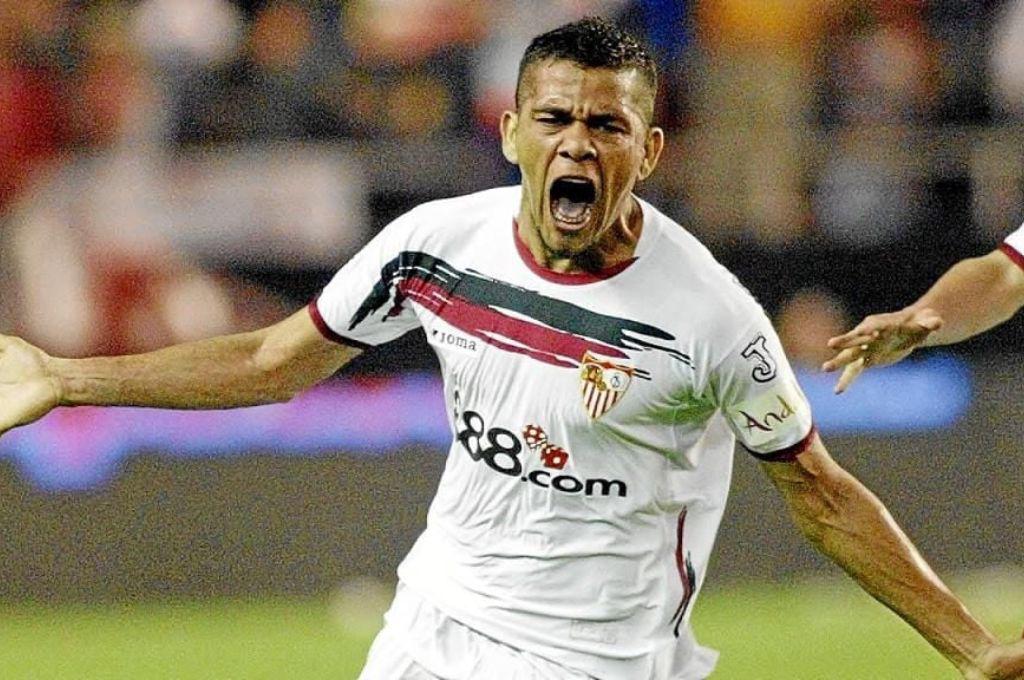 “Real Madrid rechazó fichar a Dani Alves por mí: fracasé y terminé siendo un alcohólico, bebía hasta caerme al suelo”