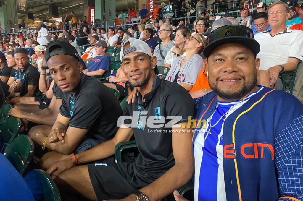 Así disfrutaron los jugadores de la Selección de Honduras junto a Mauricio Dubón en el Minute Maid Park; hubo regalo especial