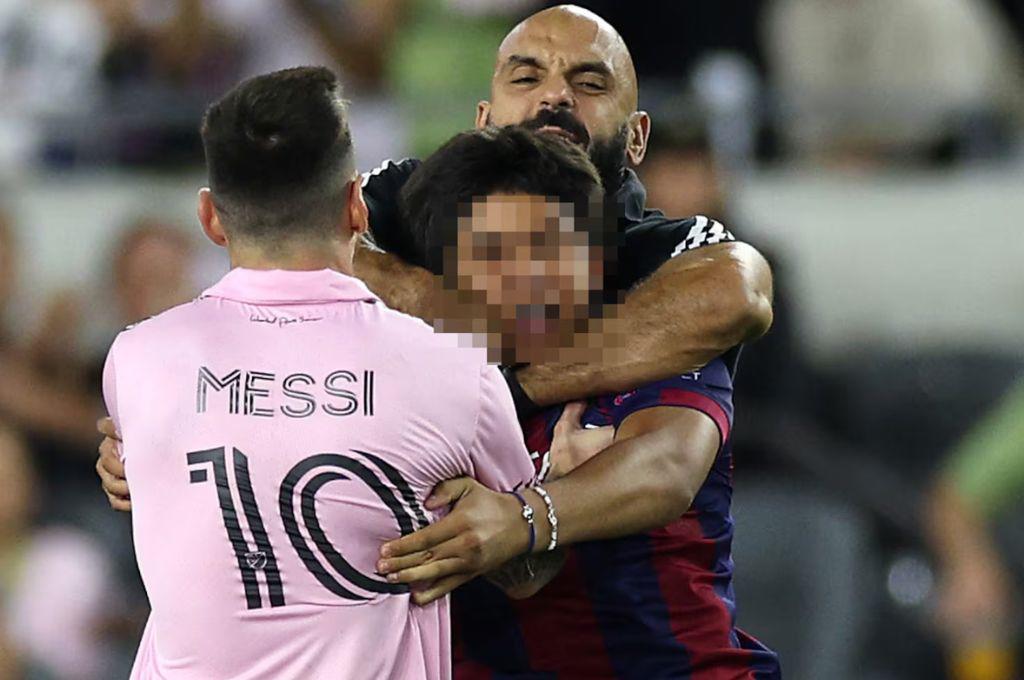 El tremendo salario de Yassine Cheuko, guardaespaldas que cuidó de Messi en Honduras: la foto que se volvió viral en San Pedro Sula