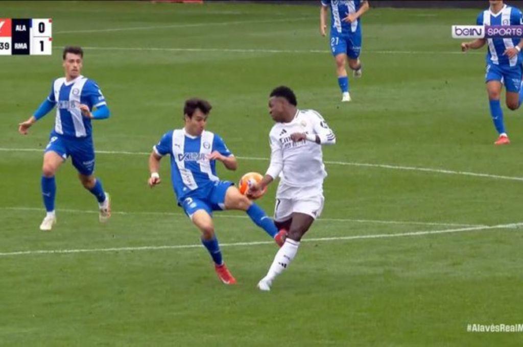 Le 'desearon' la muerte a jugador del Real Madrid, el nuevo vicio de Ancelotti y la terrible entrada que le costó la roja a Mbappé