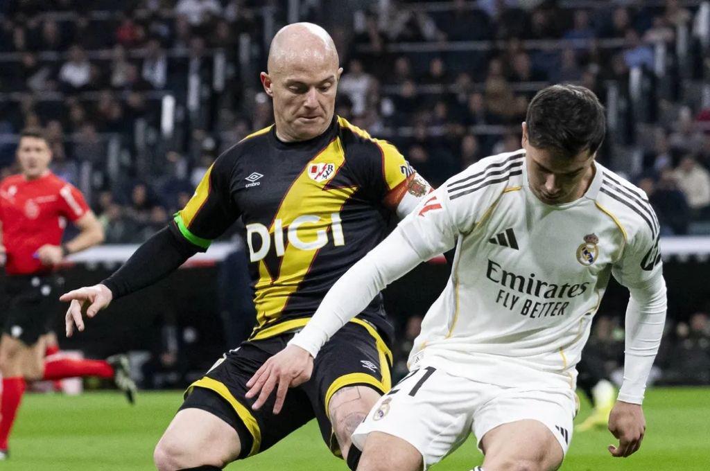 Desde el Rayo hacen estallar al Real Madrid con su publicación: Pobrecitos, tienen que llorar, añadir 10 minutos, pitar penal y ...