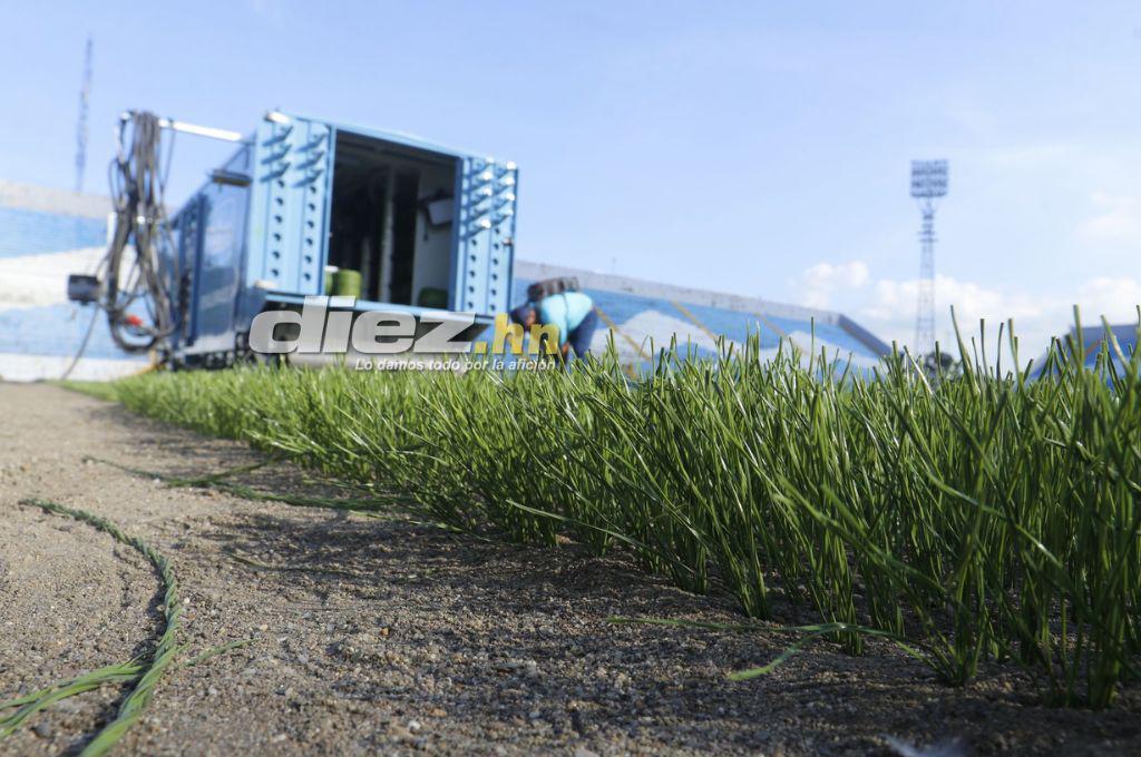 Así inició la instalación de la nueva grama híbrida del estadio Morazán en presencia de la presidenta Xiomara Castro