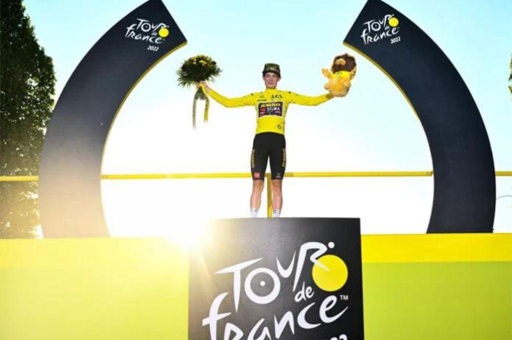 ¡Nuevo rey del ciclismo! El danés Jonas Vingegaard es el nuevo campeón del Tour de Francia