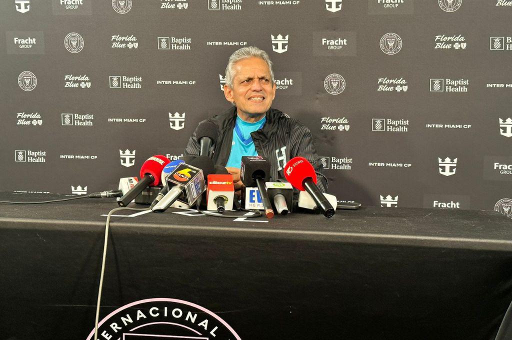 Con la visita de Antonela y de una leyenda del Barcelona: así fue el último entreno de Honduras previo a medirse a Islandia