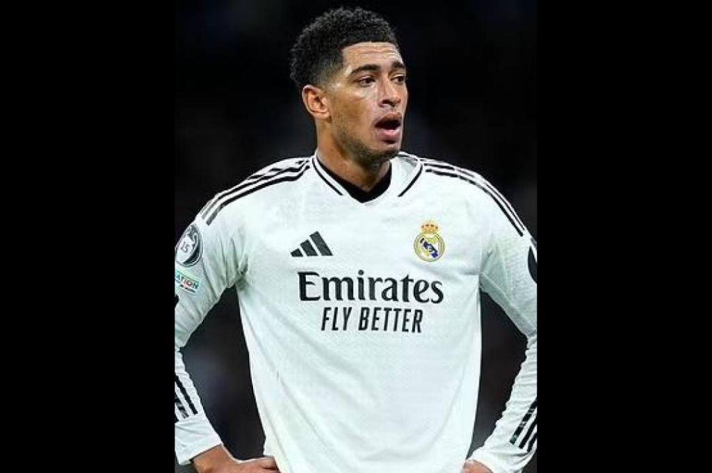 La polémica 'íntima' foto de Bellingham con su novia en sus vacaciones por Italia: las imágenes se hicieron virales