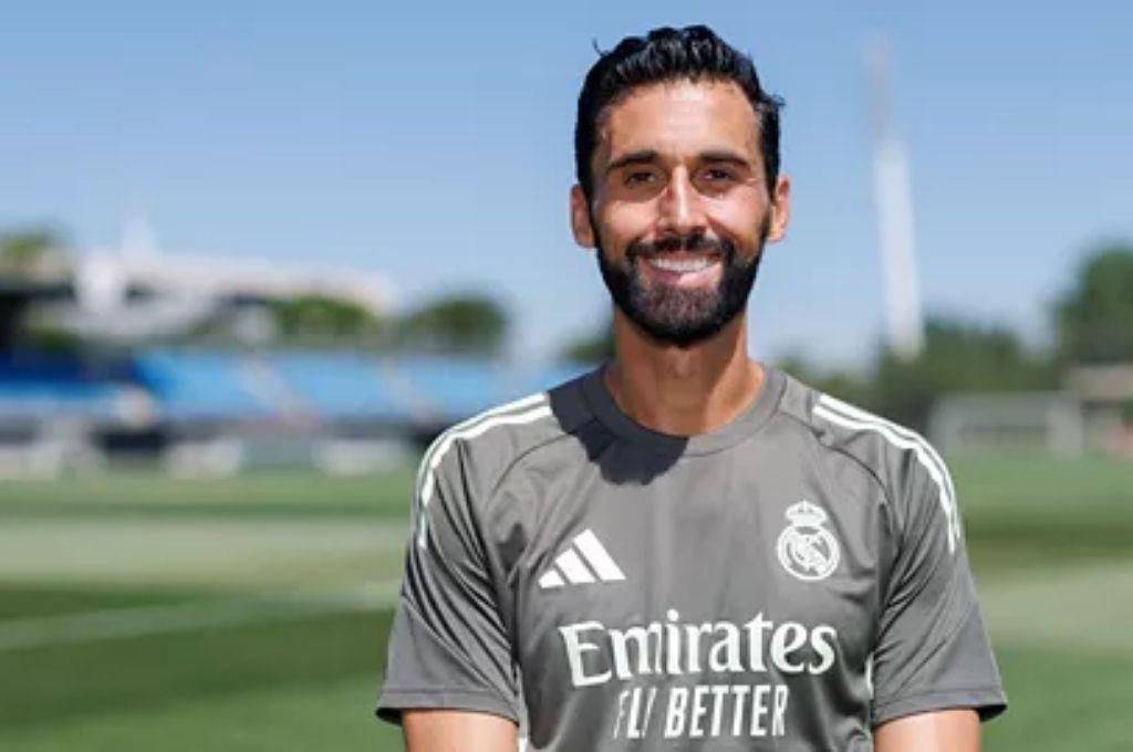 Revolución Arbeloa: tras el triunfo ante la Real Sociedad, se revelan los seis fichajes que hará el Real Madrid en junio
