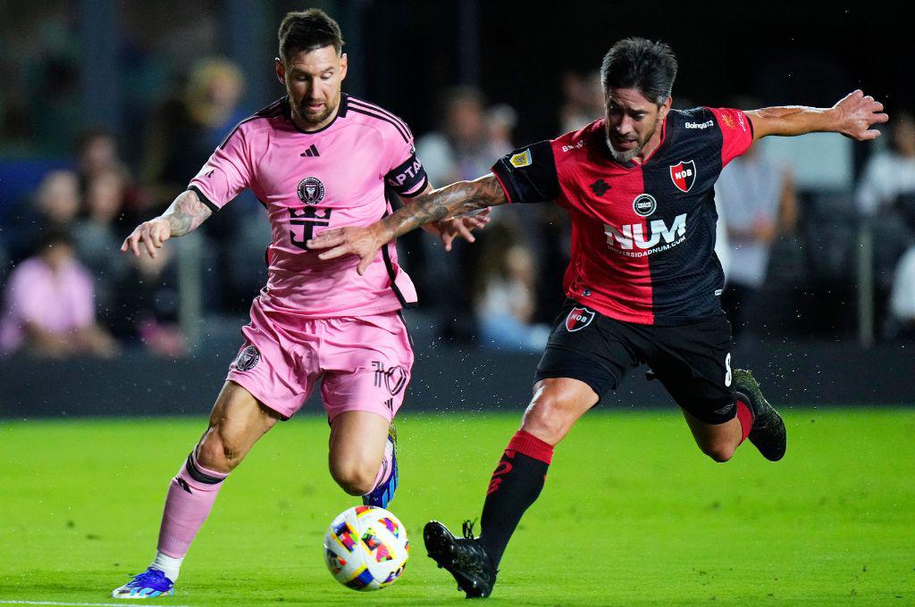 El Inter Miami de Messi y Newell’s empataron en histórico partido amistoso en Estados Unidos