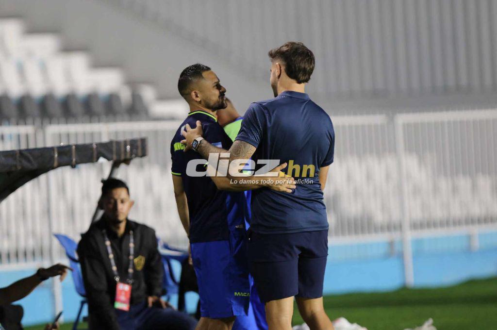 Las dos aficionadas de Potros que se robaron las miradas en el estadio Nacional y la reacción de Auzmendi al ver a sus ex compañeros