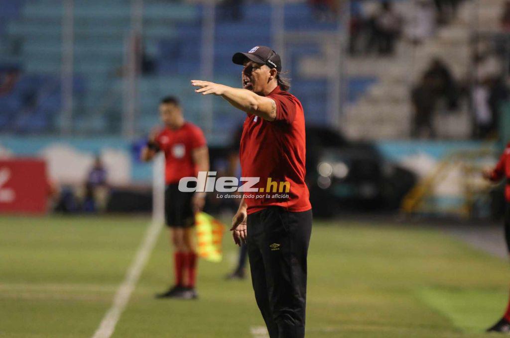 El festejo ‘tiktokero’ de Chirinos, el problema que pasó entre Najar y Auzmendi y la visita de Rueda en el Olimpia-Motagua