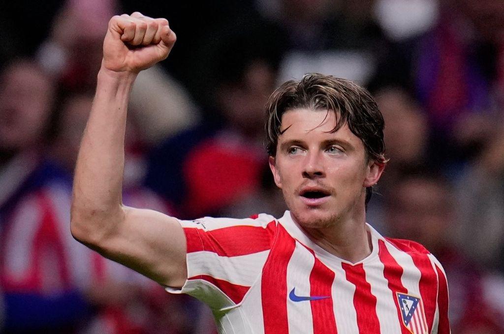 Barcelona revela que anunciará su fichaje después de la final, Benzema confirma su 'nuevo' club y el hijo de Zlatan sorprende