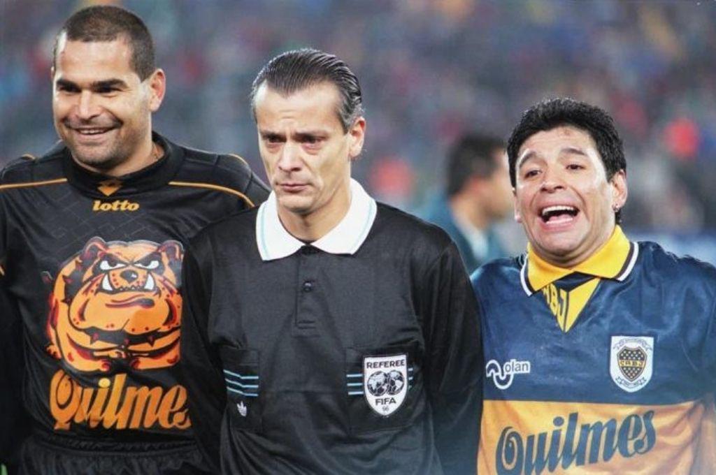 Maradona no ganó ni el 1% de lo que él hizo; es de otro planeta, los demás están en la Tierra. El día que se vaya lo vamos a llorar