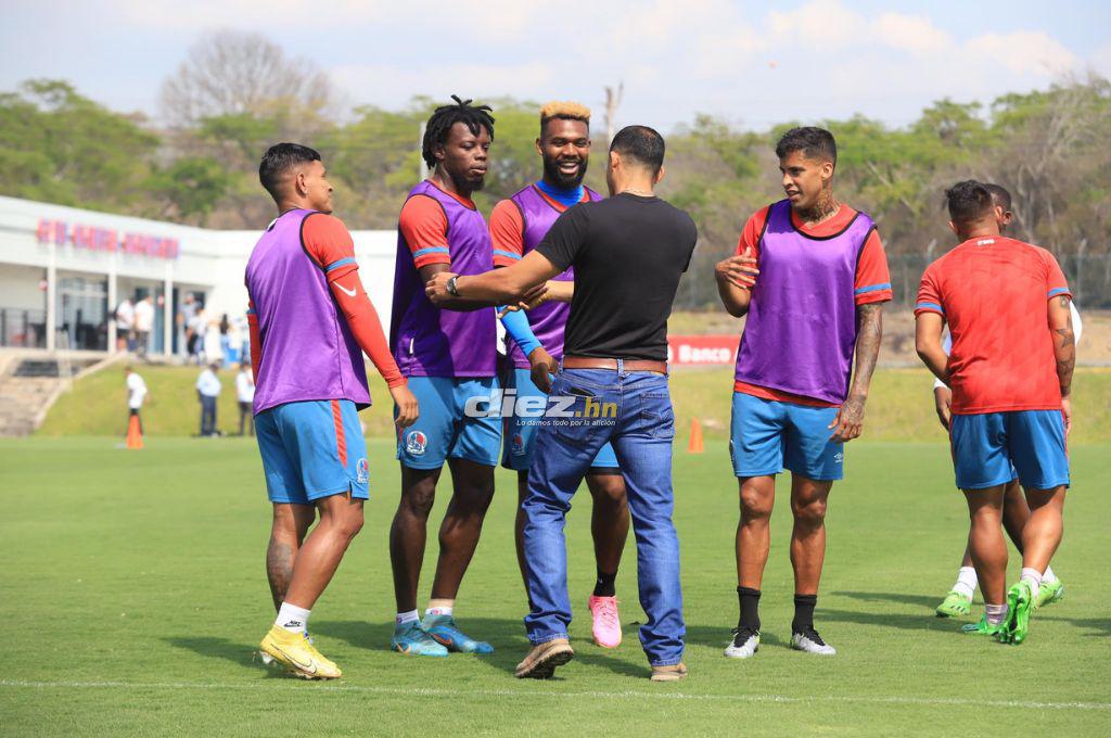 Visita sorpresa y bajo la mirada del “Presi”: el último entrenamiento de Olimpia antes de jugarse el pase a la final