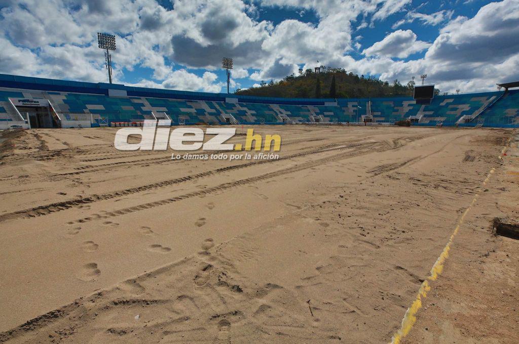 Así luce el estadio Nacional Chelato Uclés en sus fases finales del proceso de cambio de césped ¿Cuándo estará listo?