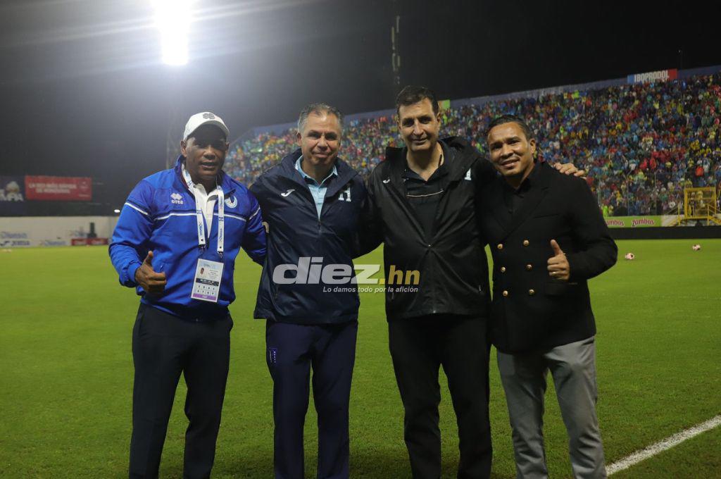 ¡Espectacular! Llenazo en el estadio Morazán por el Honduras-México pese a la lluvia y Rambo de León, presente