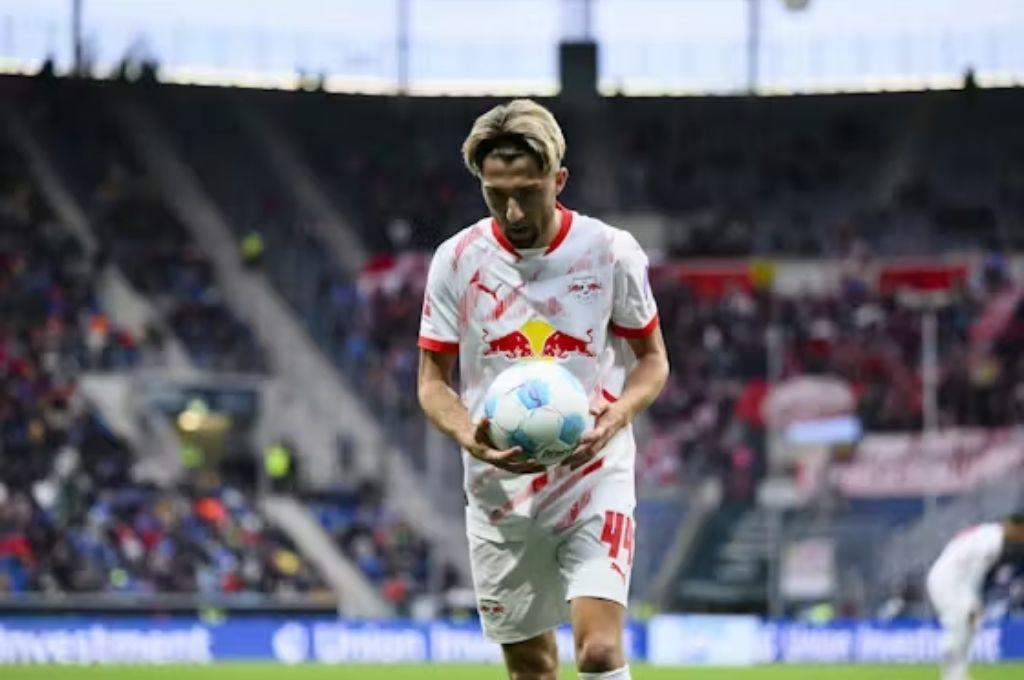 Multicampeón en Alemania es despedido de su club tras la muerte de su hermano: No imaginé que sería así