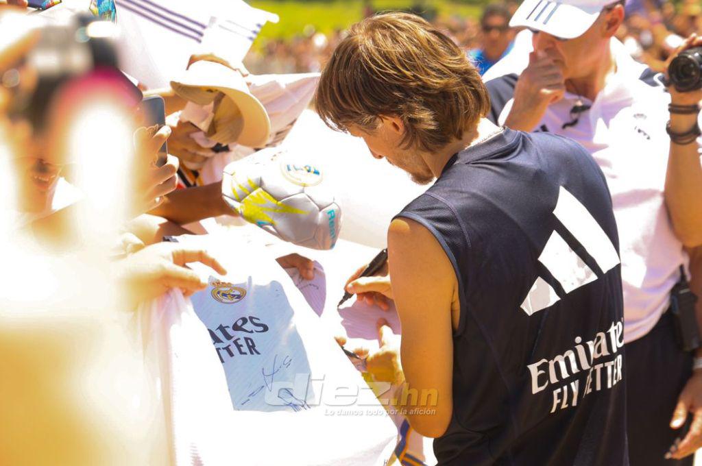 El susto con Vinicius, la grandeza de Modric y el galáctico que visitó el primer entreno del Real Madrid en Estados Unidos
